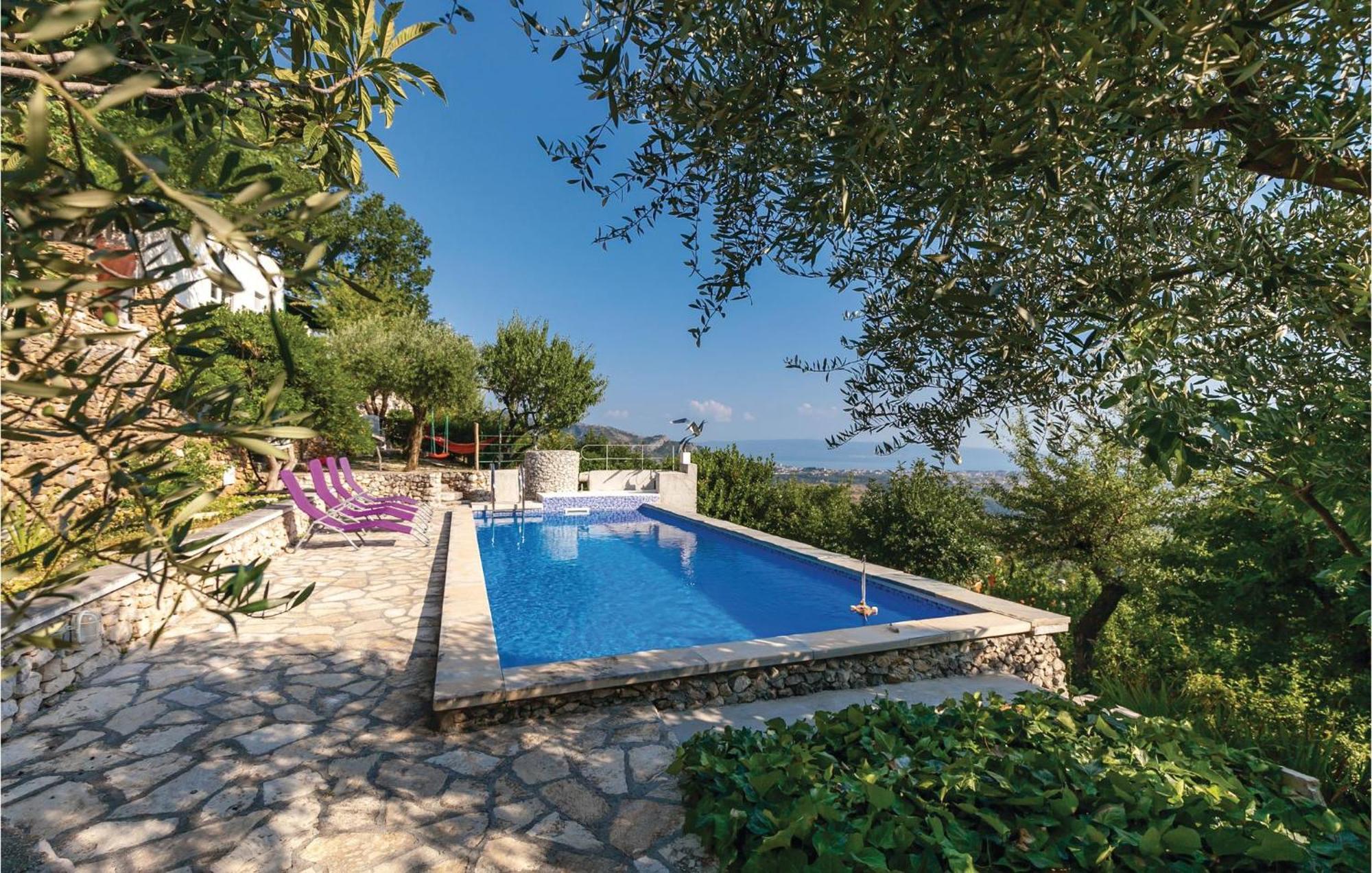 Gorgeous Home In Klis With Wifi Bobani Exterior foto
