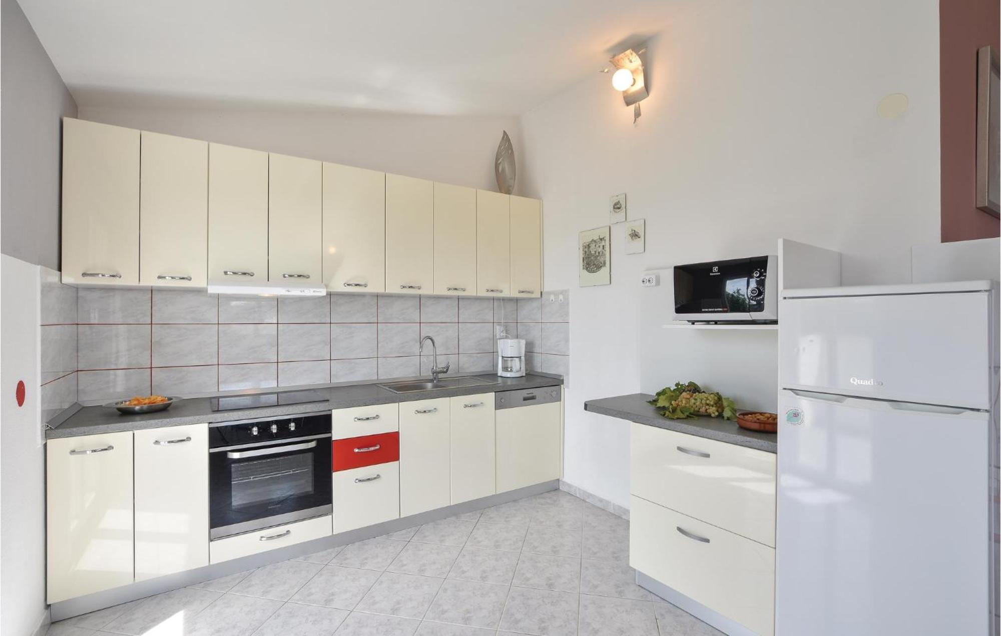 Gorgeous Home In Klis With Wifi Bobani Exterior foto