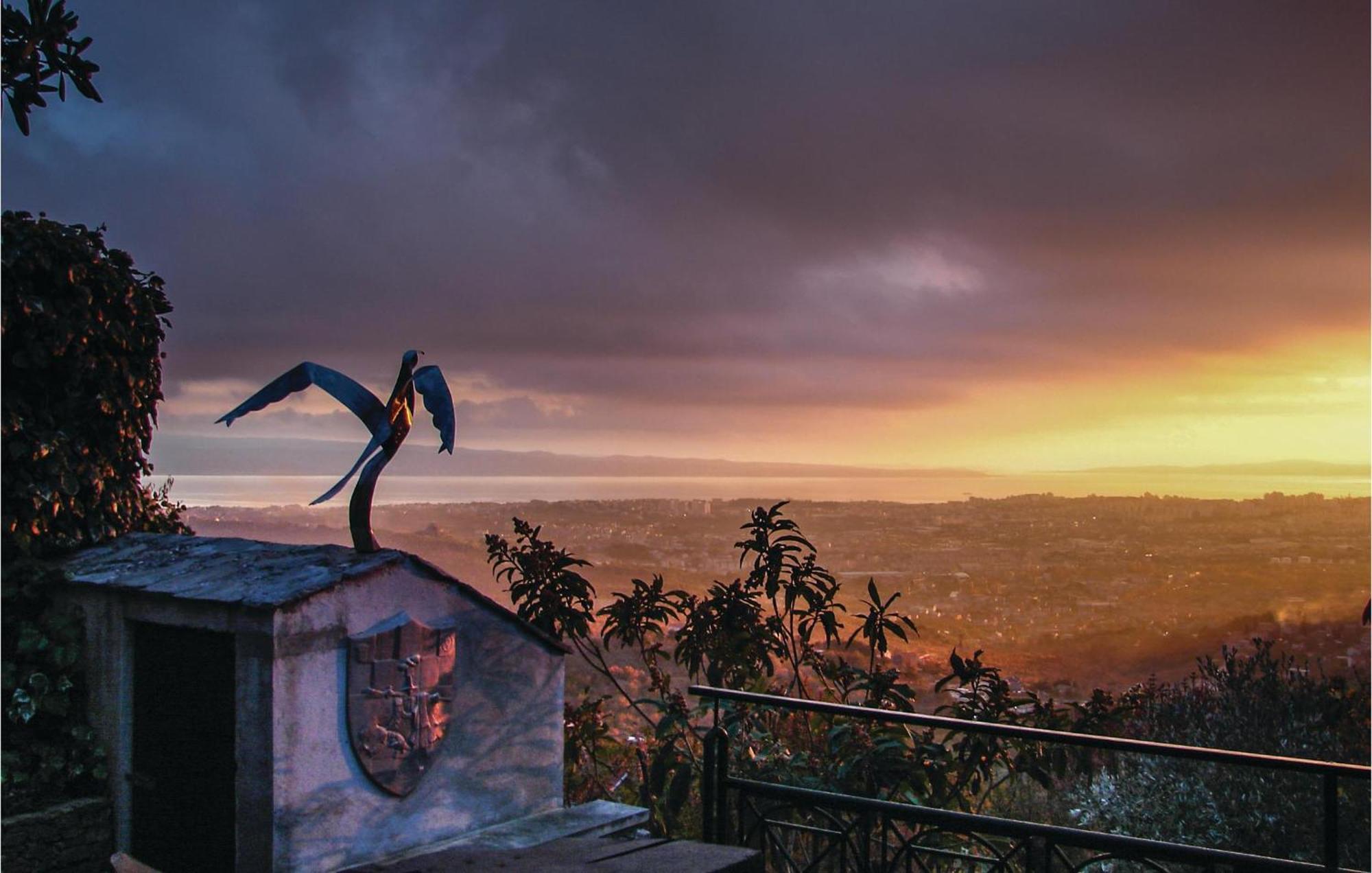 Gorgeous Home In Klis With Wifi Bobani Exterior foto